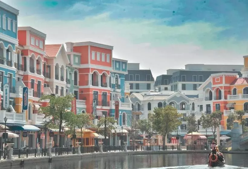 هتل Dnh Phu Quoc   Shanghai Town   Grand World