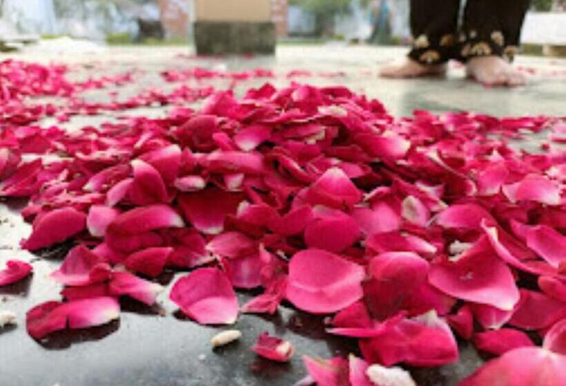 호텔 Kalpana Guest House , Bareilly