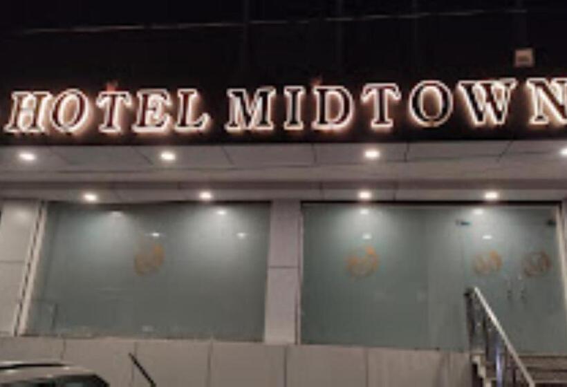 ホテル Midtown , Bareilly