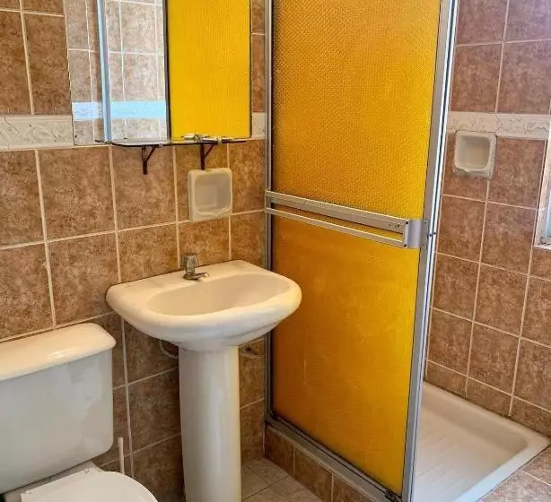 هتل Moderno Coroico