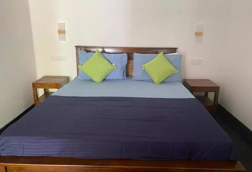 Hotelli Sapphire Blue