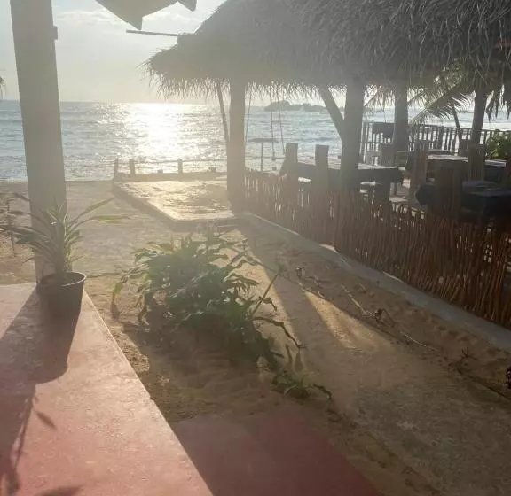 Hotelli Sapphire Blue