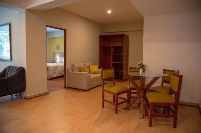 ホテル Sudamericana Inn