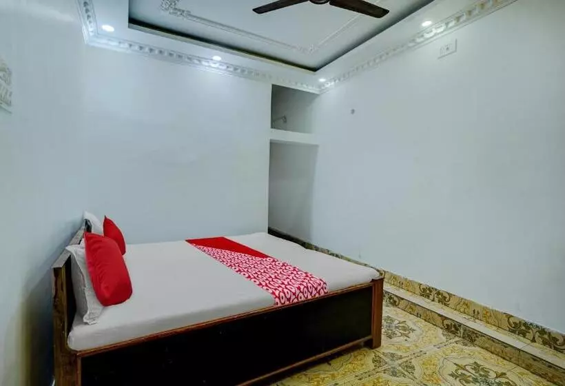 Hotelli Sourya Residency