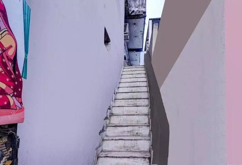 Hotelli Sourya Residency