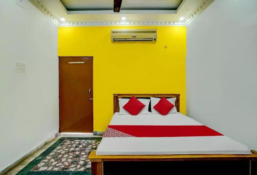 Hotelli Sourya Residency