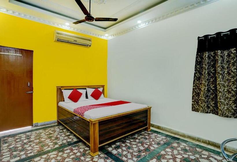 Hotel Sourya Residency