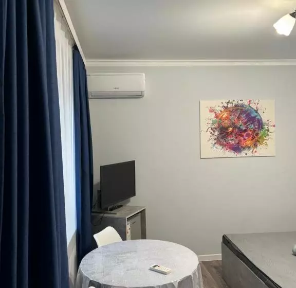 پانسیون гостевой дом инжу