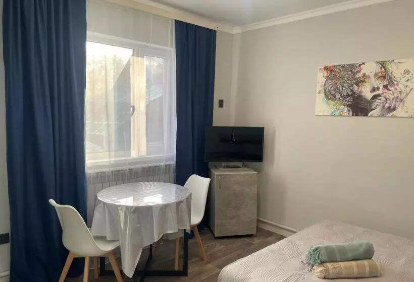 پانسیون гостевой дом инжу