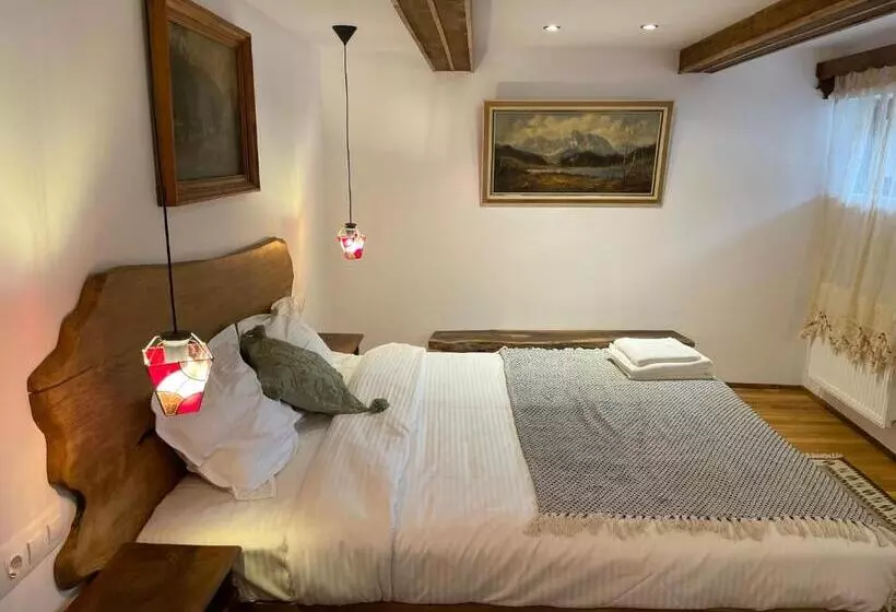 Majatalo Camera Cedru   Cătun