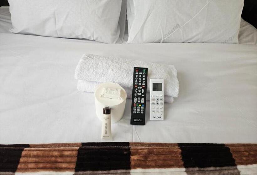 پانسیون Dbright Lodge