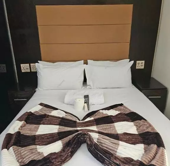پانسیون Dbright Lodge