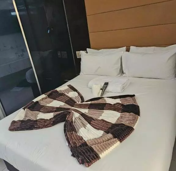 پانسیون Dbright Lodge