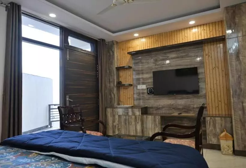 Majatalo Hazelwood Kandaghat