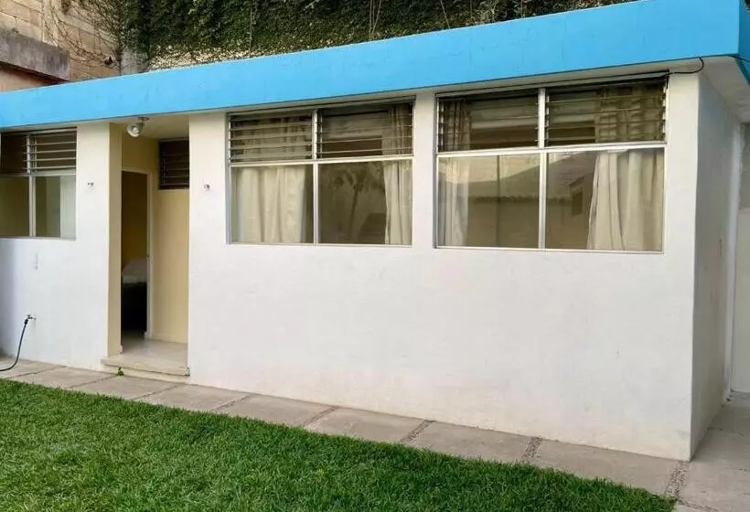 تختخواب و صبحانه Casa Quetzal