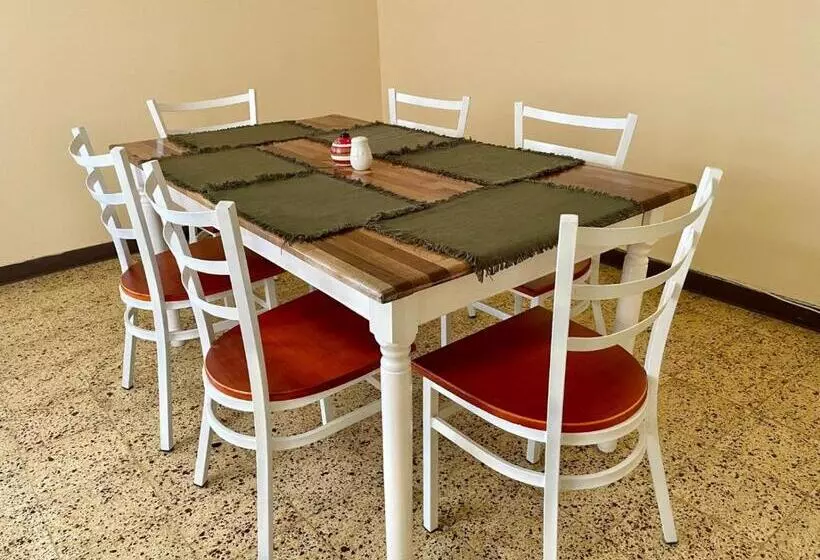 تختخواب و صبحانه Casa Quetzal