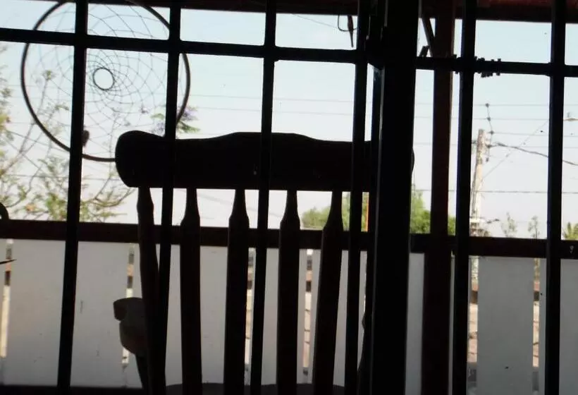 Aamiaismajoitus (B&B) Molino Rojo Hostel