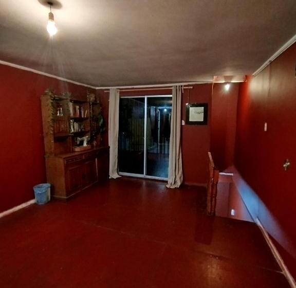 تختخواب و صبحانه Molino Rojo Hostel