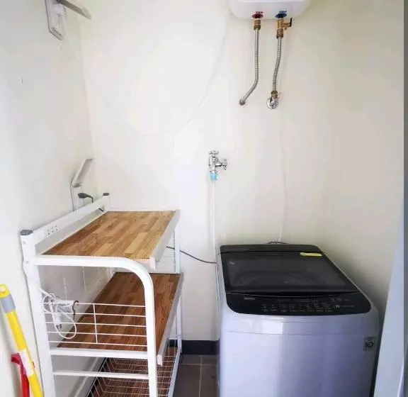 Condo In Clark Pampanga Beside Hilton Hotel And Casino