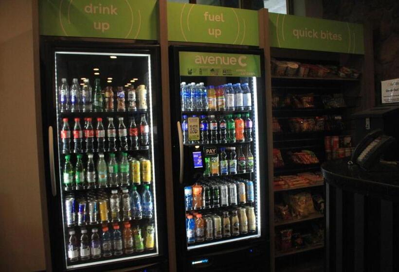 هتل 109 Per Night Cascade Lodge Suite Pool 2 Hot Tubs Sauna Gym