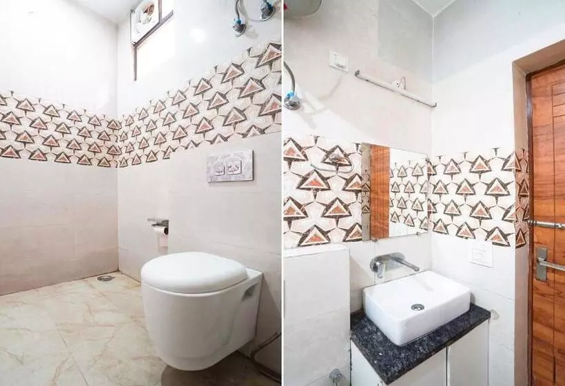 ホテル Townhouse 1337 Shavin Manor