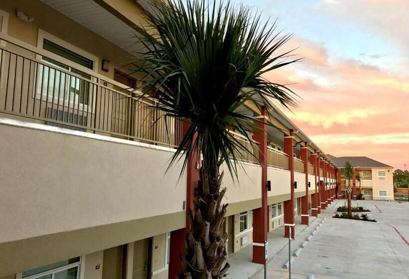 Otel Grand Villa Inn And Suites Westchase/chinatown