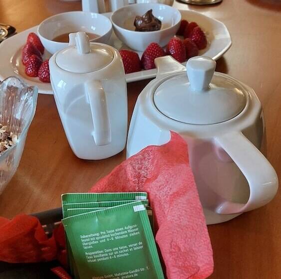 Отель Kloster Cornberg