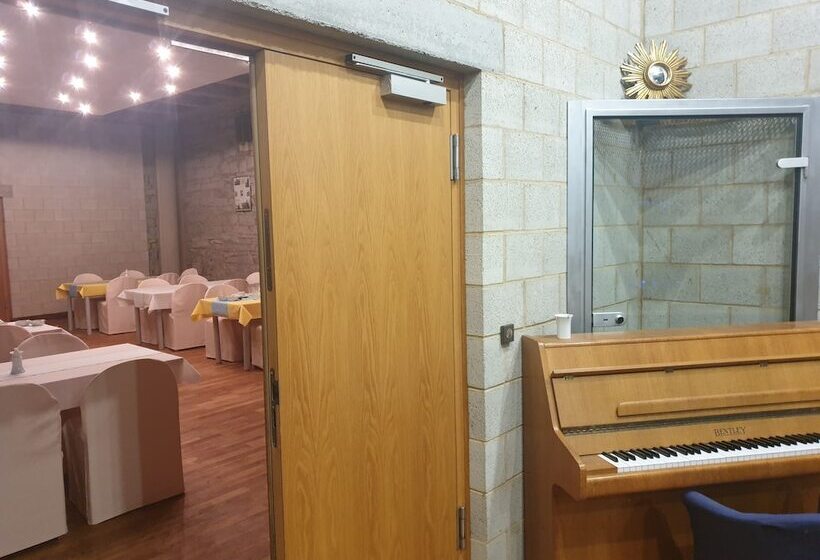 Отель Kloster Cornberg