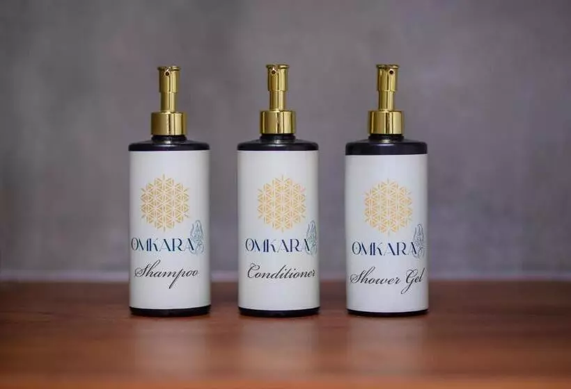 Hotelli Omkara Rekawa