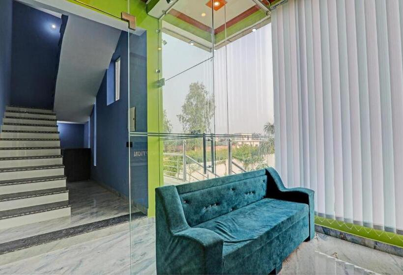 Отель Oyo Green Valley Guest House