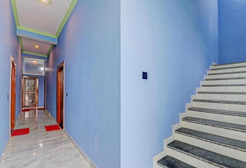 Отель Oyo Green Valley Guest House