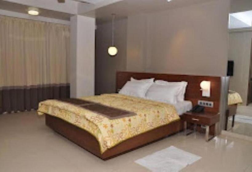 فندق Pal Heights Bhubaneswar