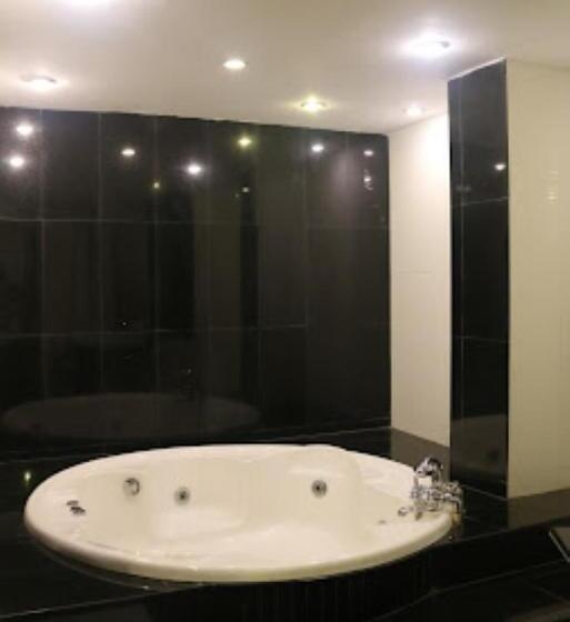 فندق Pal Heights Bhubaneswar