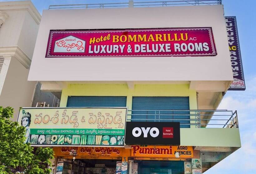 Oyo Flagship Hotel Bommarillu