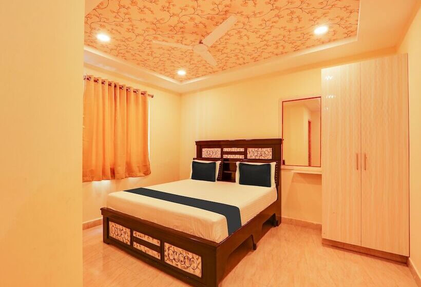 Oyo Flagship Hotel Bommarillu