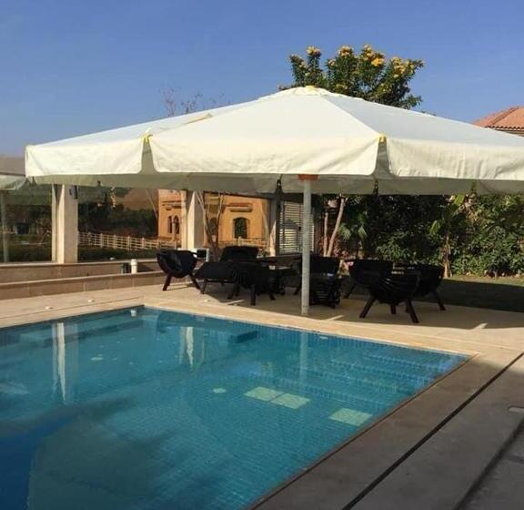 پانسیون غير متاح