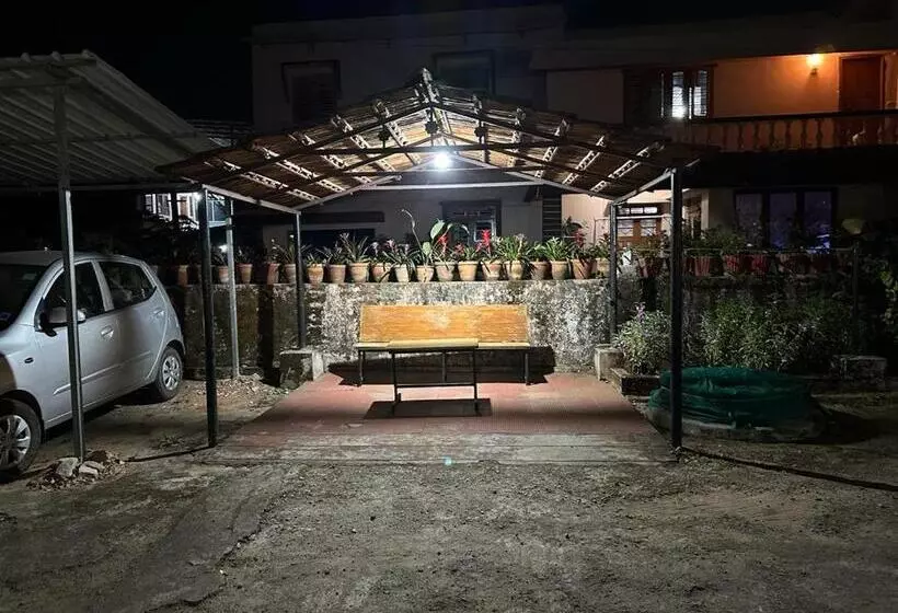 ペンション Sai Garden Home Coorg