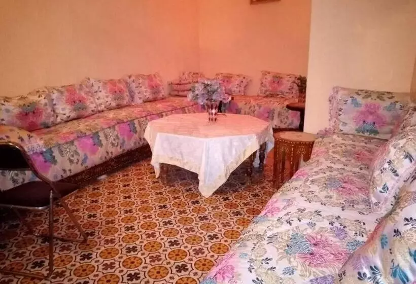 هاستل Maison Chez Lhabib