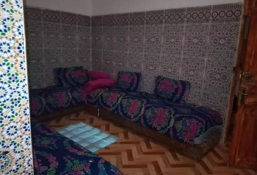 هاستل Maison Chez Lhabib