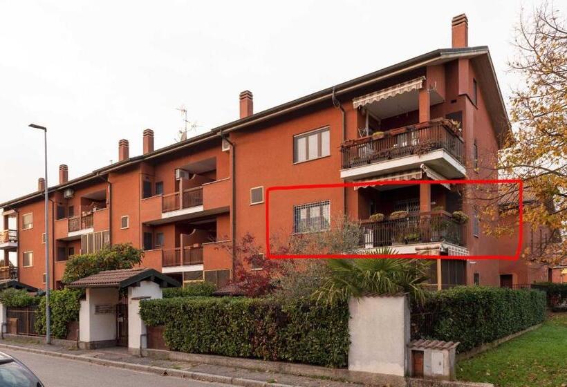 Milan Nanna B&b, Metro M3,ieo, Policlinico Gsd