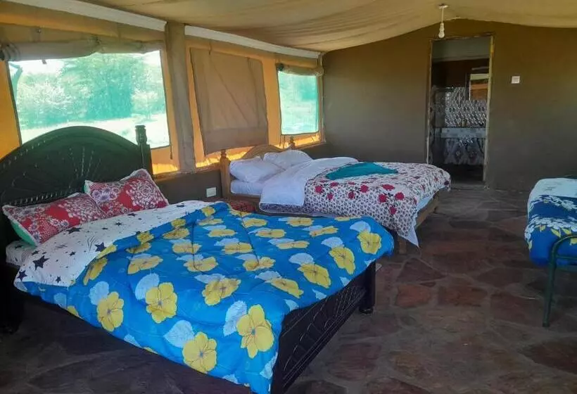تختخواب و صبحانه Sunrise Maasai Mara Safari Camp