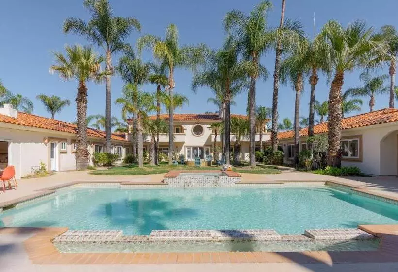 Edna Terrace By Fieldtrip Resort Style Estate With Pool Spa Meditation Game Room