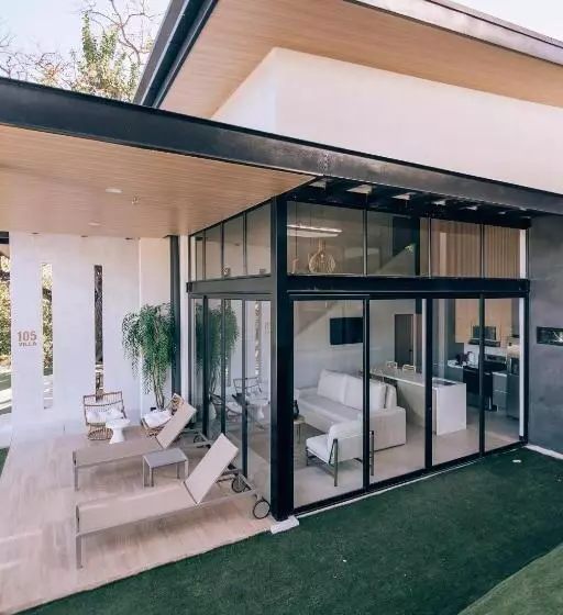 Hotelli Epic Tamarindo Boutique