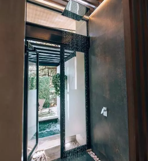 Hotelli Epic Tamarindo Boutique