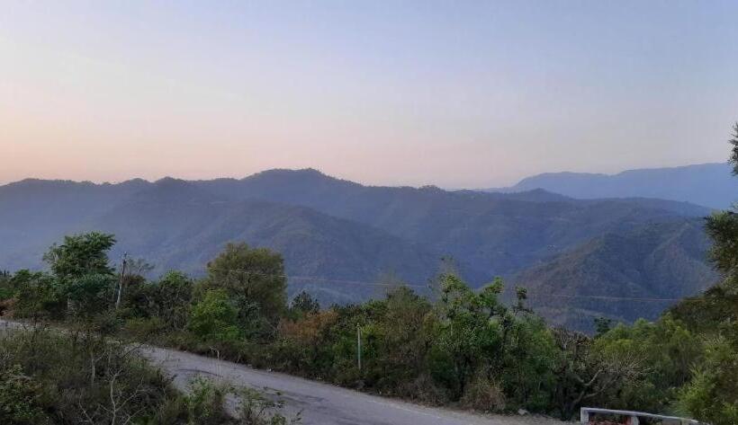 Hotel Nancy Guest House & Restaurant Morni