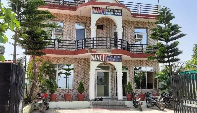 ホテル Nancy Guest House & Restaurant Morni