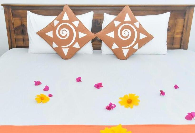 Hotel Prem Nadee Homestay