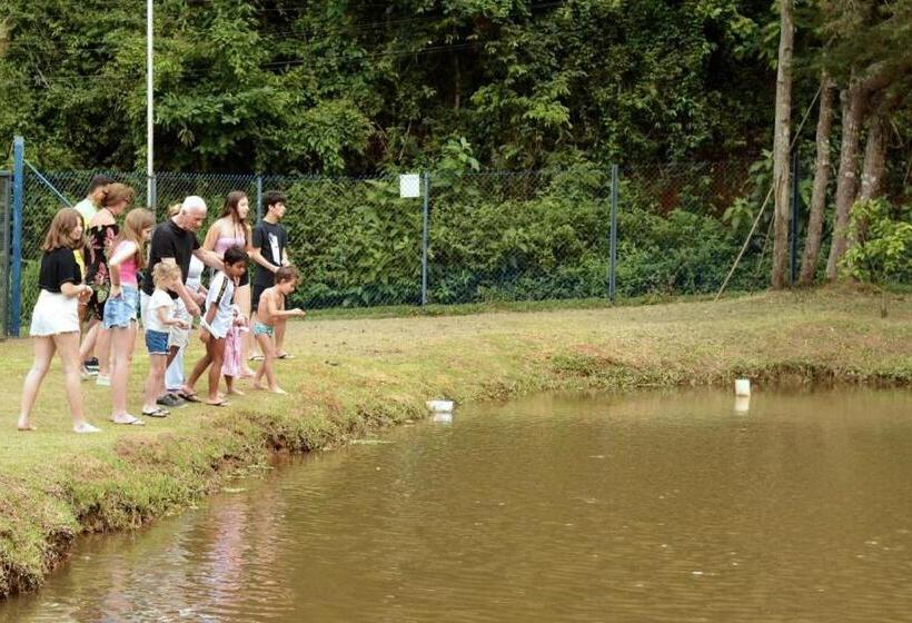 Отель Vale Zirá