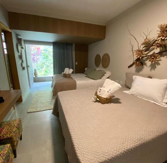 Отель Vale Zirá