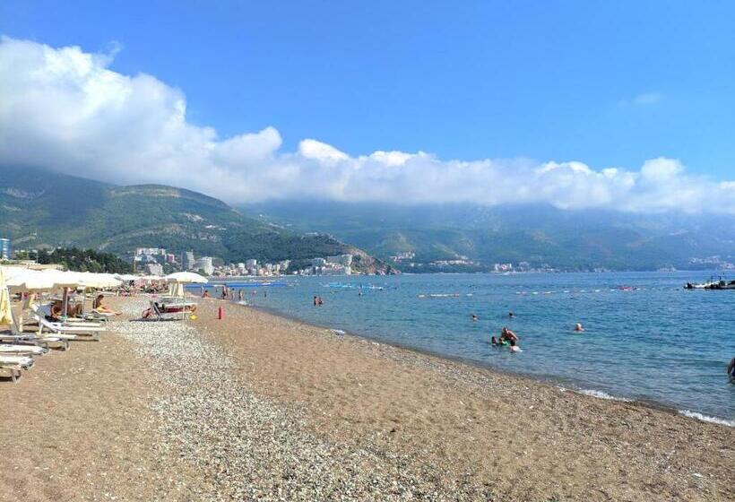 Markovic Apartmani Becici